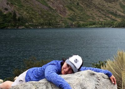 Marmot stays on a hot rock